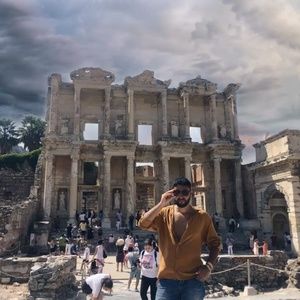 Meet your Posher, Mujdat